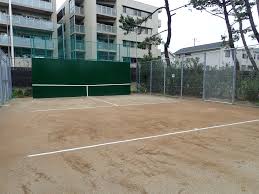 大阪でテニスの壁打ち練習ができる場所は 料金や利用可能人数も徹底解説 Tenish テニシュ