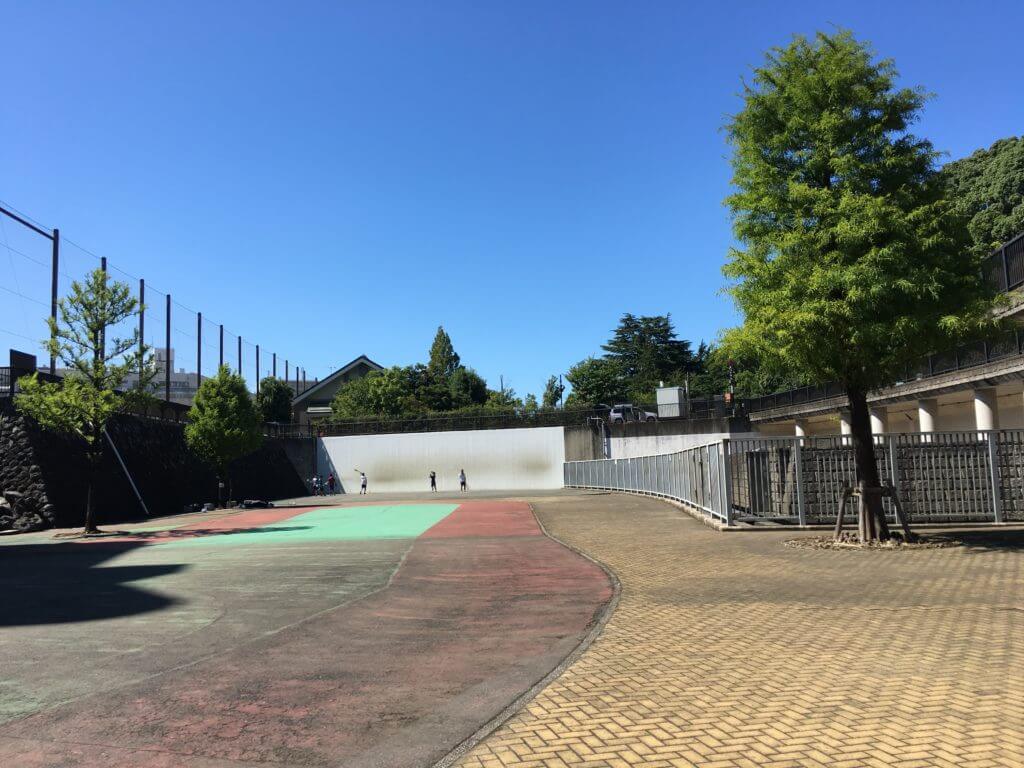 東京都内でテニスの壁打ち練習ができる場所は 料金や利用可能人数も徹底解説 Tenish テニシュ